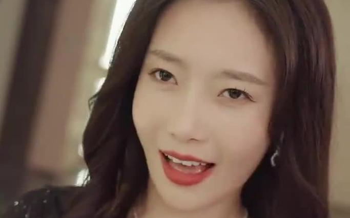 重生后绝色女总裁哭着求复合封面图