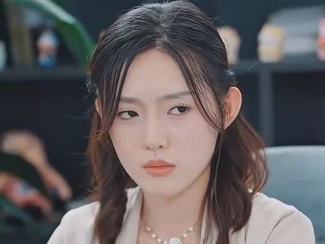 离婚后我成全球首富的女儿封面图