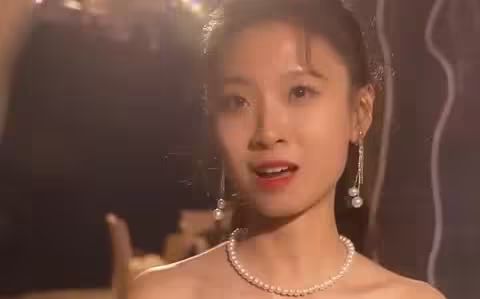 离婚后夫人是首富千金封面图