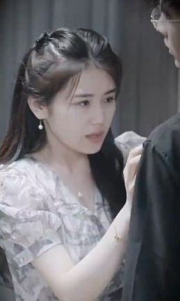 蚀骨深情祭流年封面图