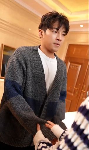 豪医乞婿封面图