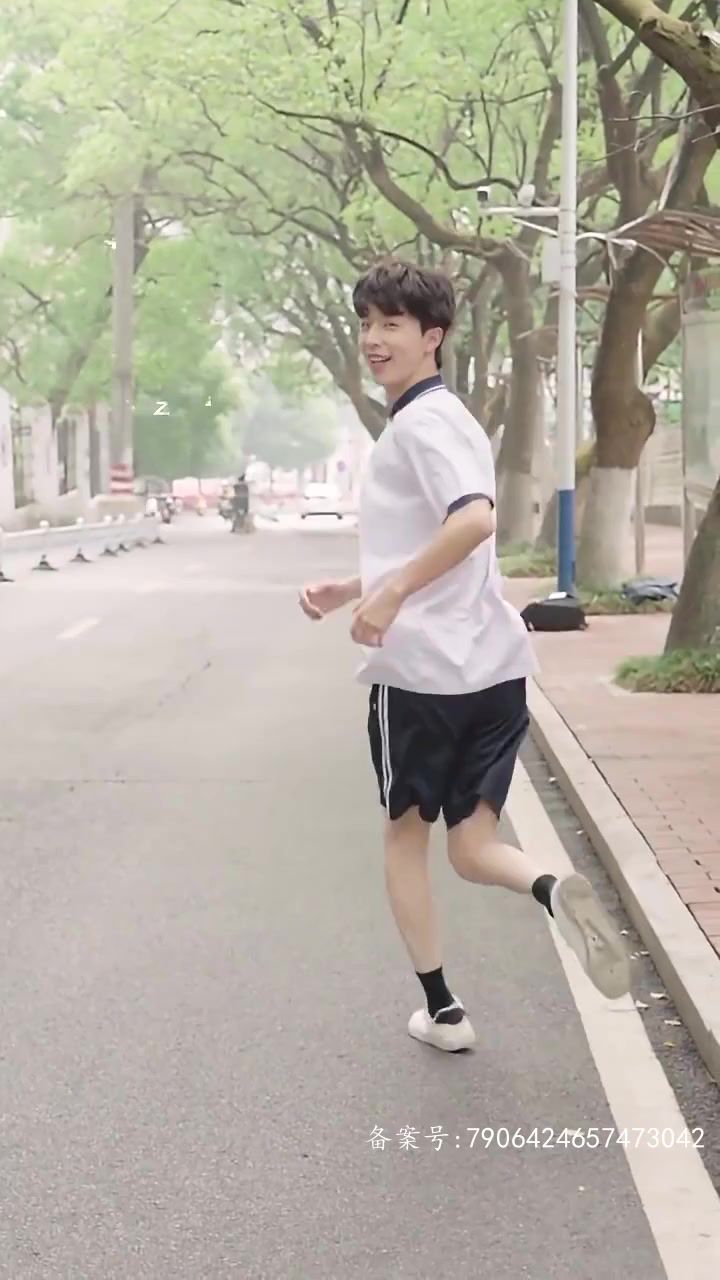 新偷偷喜欢你封面图