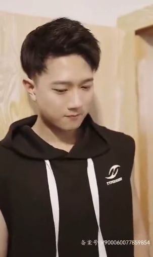 厂花诱惑封面图