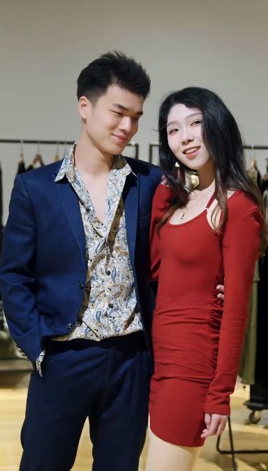 保安包租皇封面图