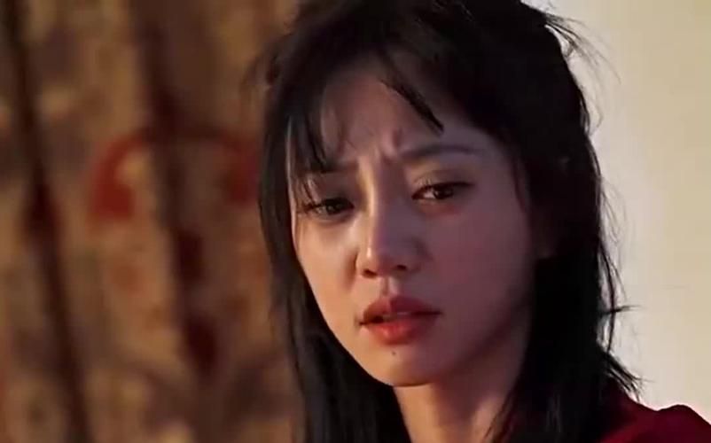 总裁夫人是个假千金封面图