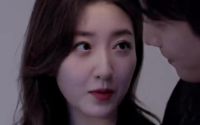 替嫁甜婚：霍总的心尖宠封面图