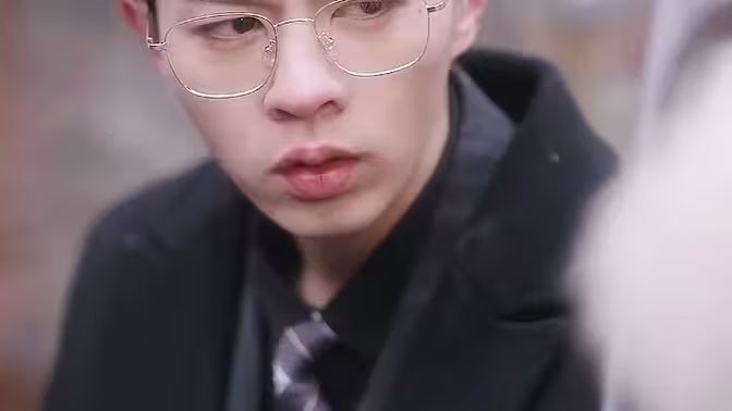 满天星辰不及你（我们终将重逢）失散的十二年冬夏封面图