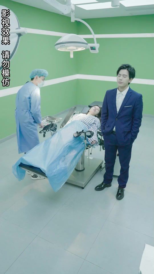 离婚后，傅总追妻跪求原谅！封面图