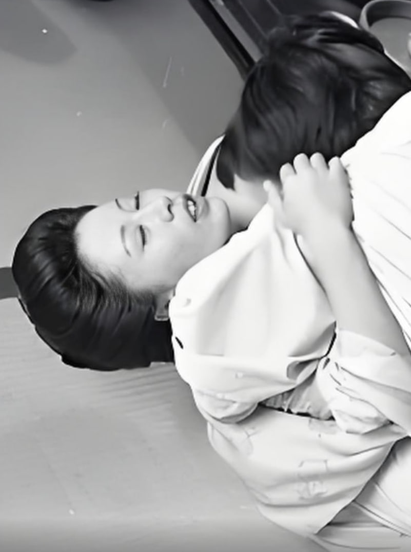 秘本：袖与袖封面图